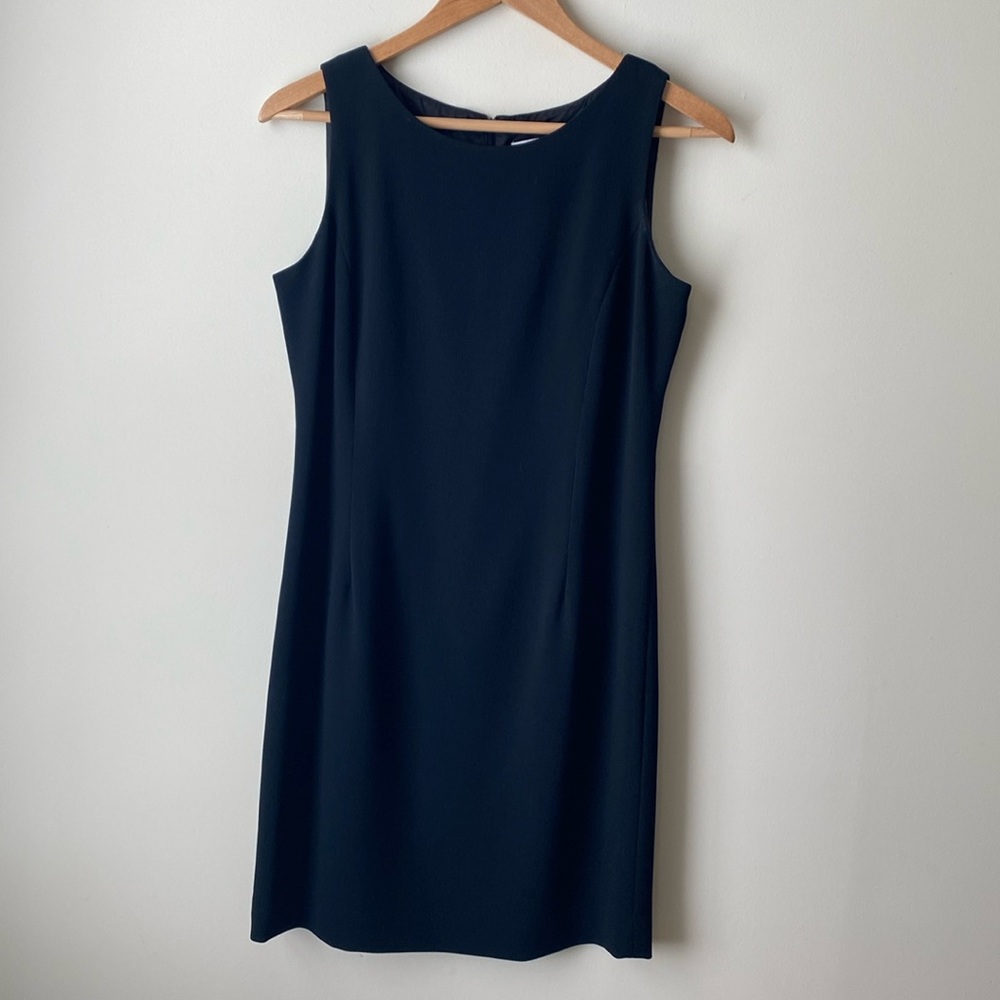 Garfield and Marks LBD. Size 8P